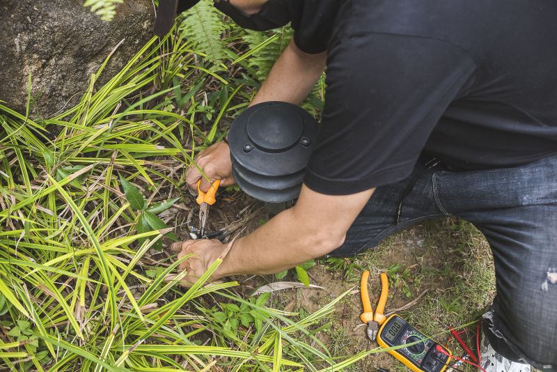 Exterior Light Repair in Alpharetta, GA